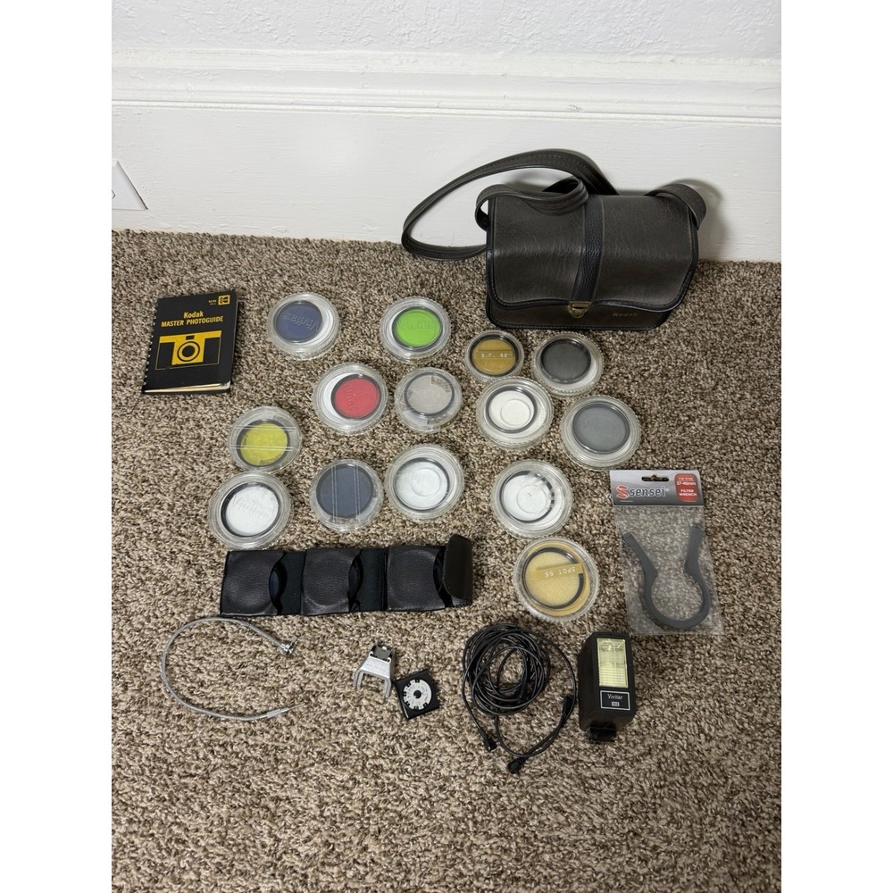 Vintage Camera Filter Lot Vivitar 52mm Kodak Case Vivitar 102 Flash Accessories